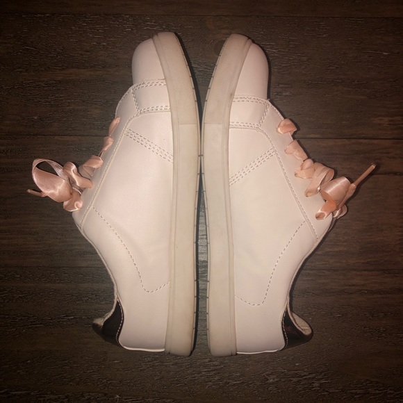 Justice Girl’s Sneakers Leather Size 5 - Picture 5 of 9